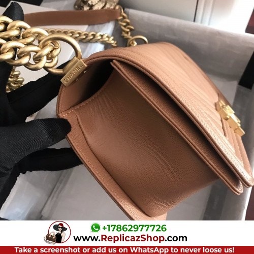 Chanel Boy Bag Caviar 25cm Medium Lushentic AAAAA grade replica - Image 4