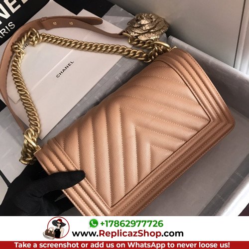 Chanel Boy Bag Caviar 25cm Medium Lushentic AAAAA grade replica - Image 5