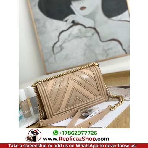 Chanel Boy Bag Caviar 25cm Medium Lushentic AAAAA grade replica - Image 3