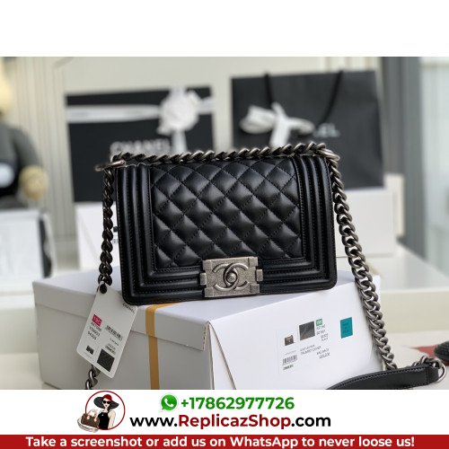 Chanel Boy Bag Lambskin 20cm Small Lushentic AAAAA grade replica