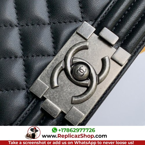 Chanel Boy Bag Lambskin 20cm Small Lushentic AAAAA grade replica - Image 6