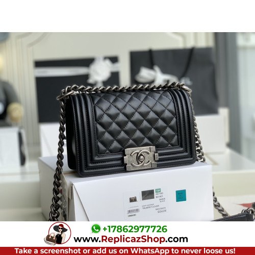 Chanel Boy Bag Lambskin 20cm Small Lushentic AAAAA grade replica - Image 8