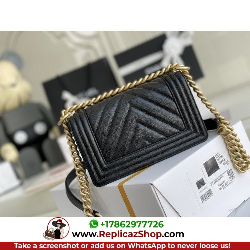Chanel Boy Bag Caviar 20cm Small Lushentic AAAAA grade replica - Image 5
