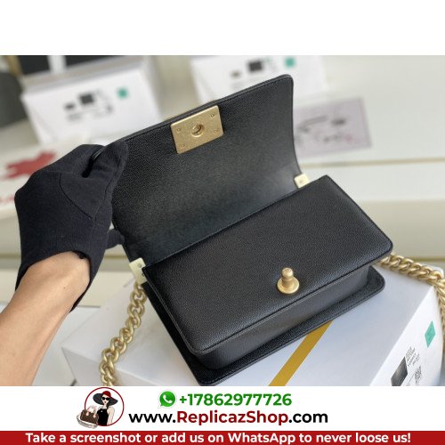 Chanel Boy Bag Caviar 20cm Small Lushentic AAAAA grade replica - Image 10