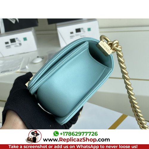 Chanel Boy Bag Caviar 20cm Small Lushentic AAAAA grade replica - Image 8