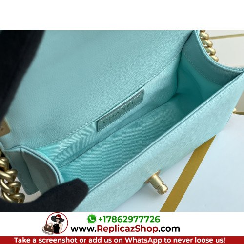 Chanel Boy Bag Caviar 20cm Small Lushentic AAAAA grade replica - Image 9