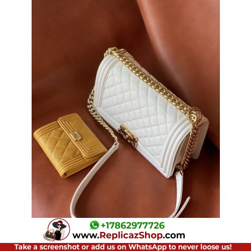 Chanel Boy Bag Caviar 25cm Medium Lushentic AAAAA grade replica - Image 10
