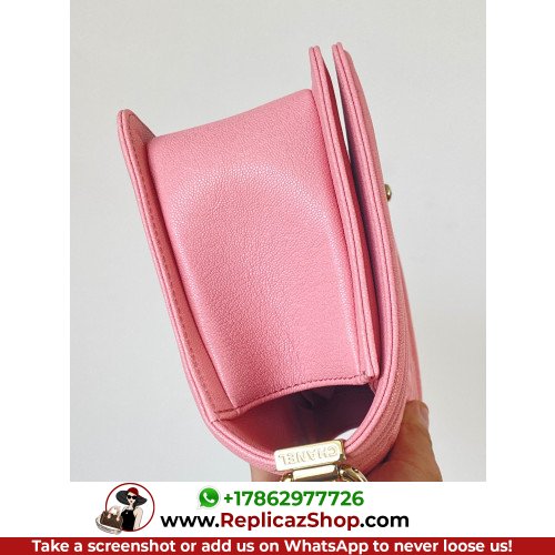 Chanel Boy Bag Caviar 25cm Medium Lushentic AAAAA grade replica - Image 9